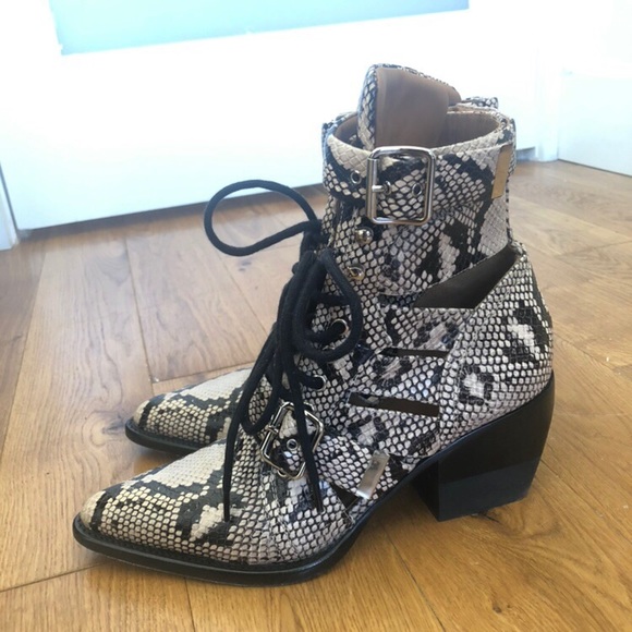 Chloe Rylee Medium Boot - Picture 3 of 4
